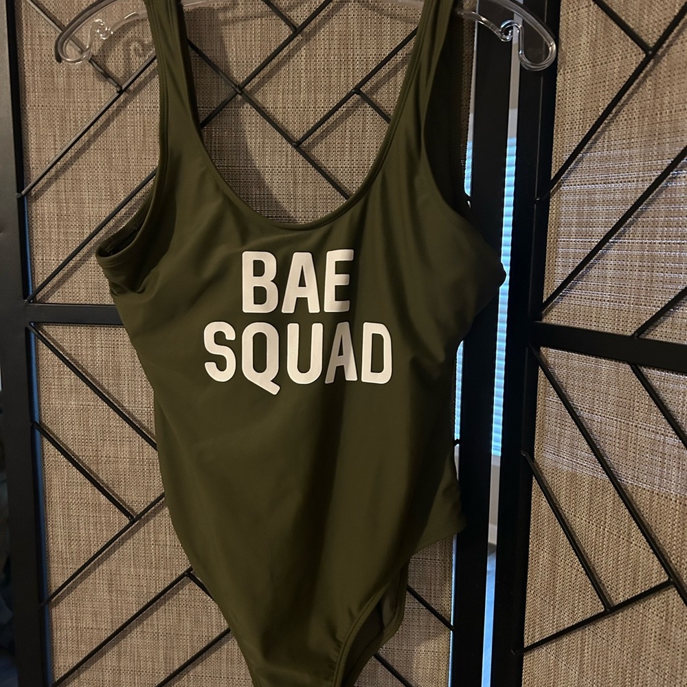 SWIMMING SUIT